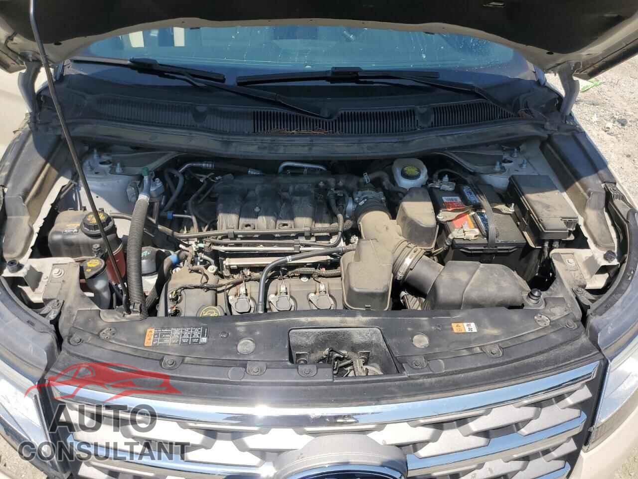 FORD EXPLORER 2018 - 1FM5K8D86JGB76005