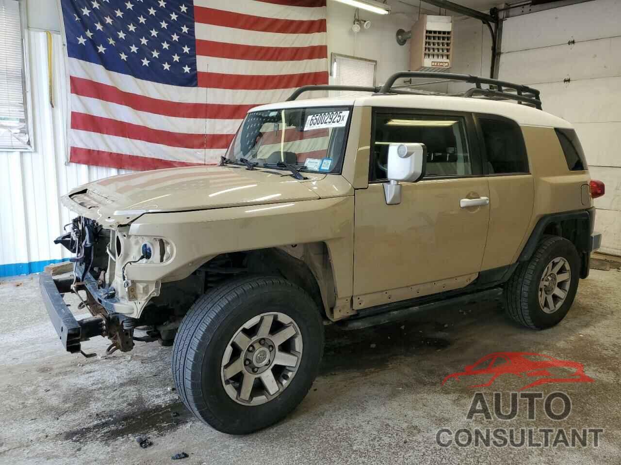 TOYOTA FJ CRUISER 2014 - JTEBU4BF5EK203091