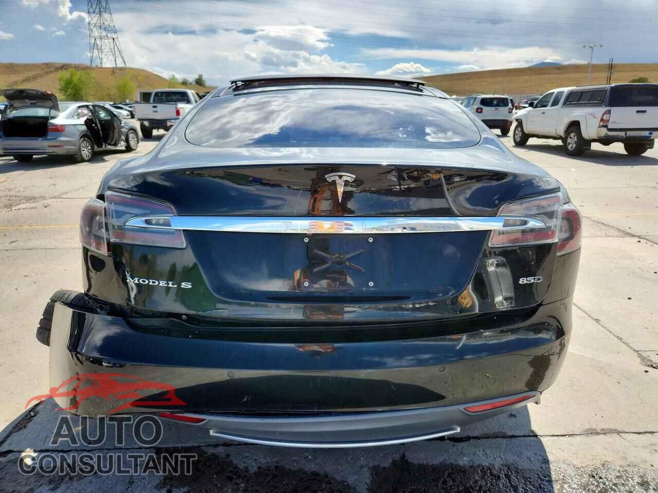 TESLA MODEL S 2015 - 5YJSA1E2XFF101904