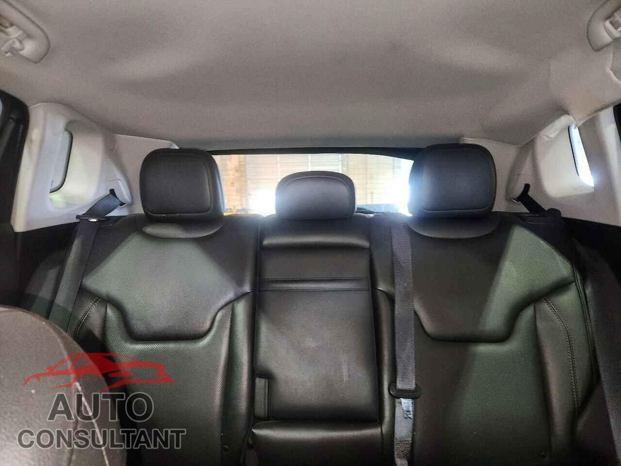 JEEP COMPASS 2019 - 3C4NJDCB2KT653832
