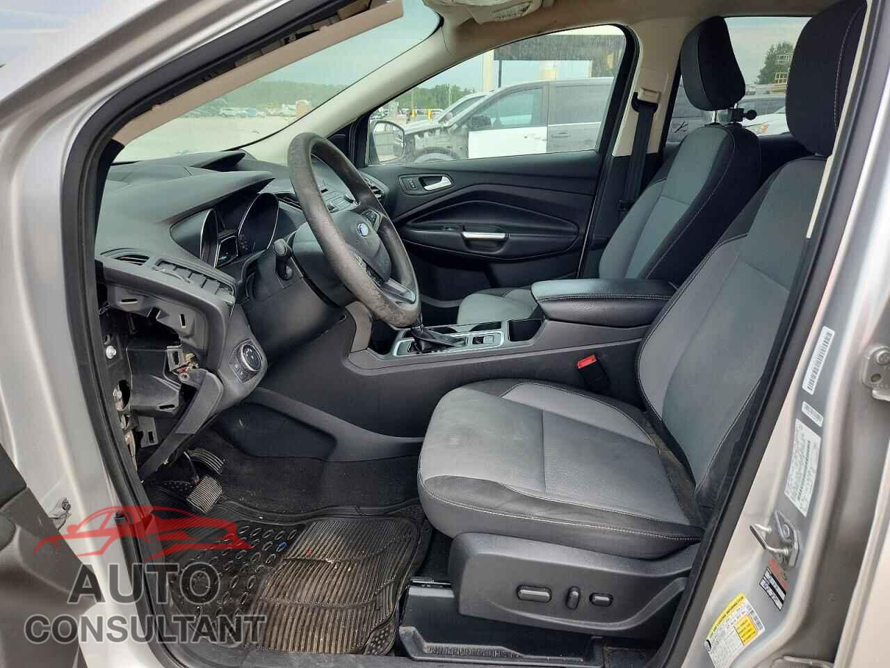 FORD ESCAPE 2018 - 1FMCU9GD4JUB36295