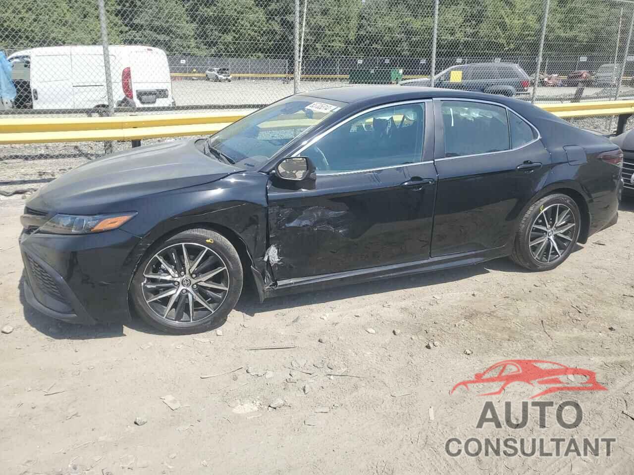 TOYOTA CAMRY 2024 - 4T1G11AK1RU869886