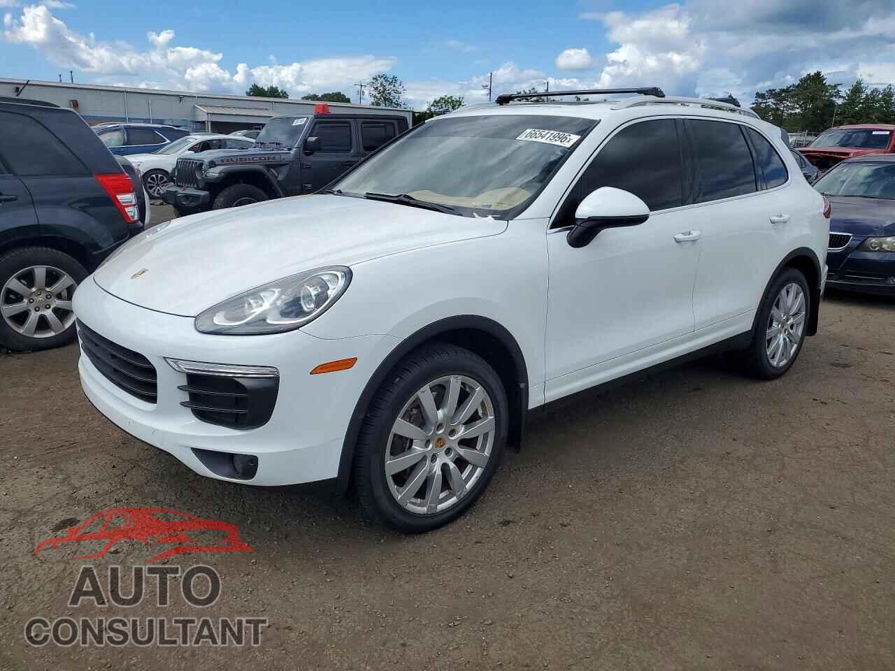 PORSCHE CAYENNE 2016 - WP1AA2A20GLA10841