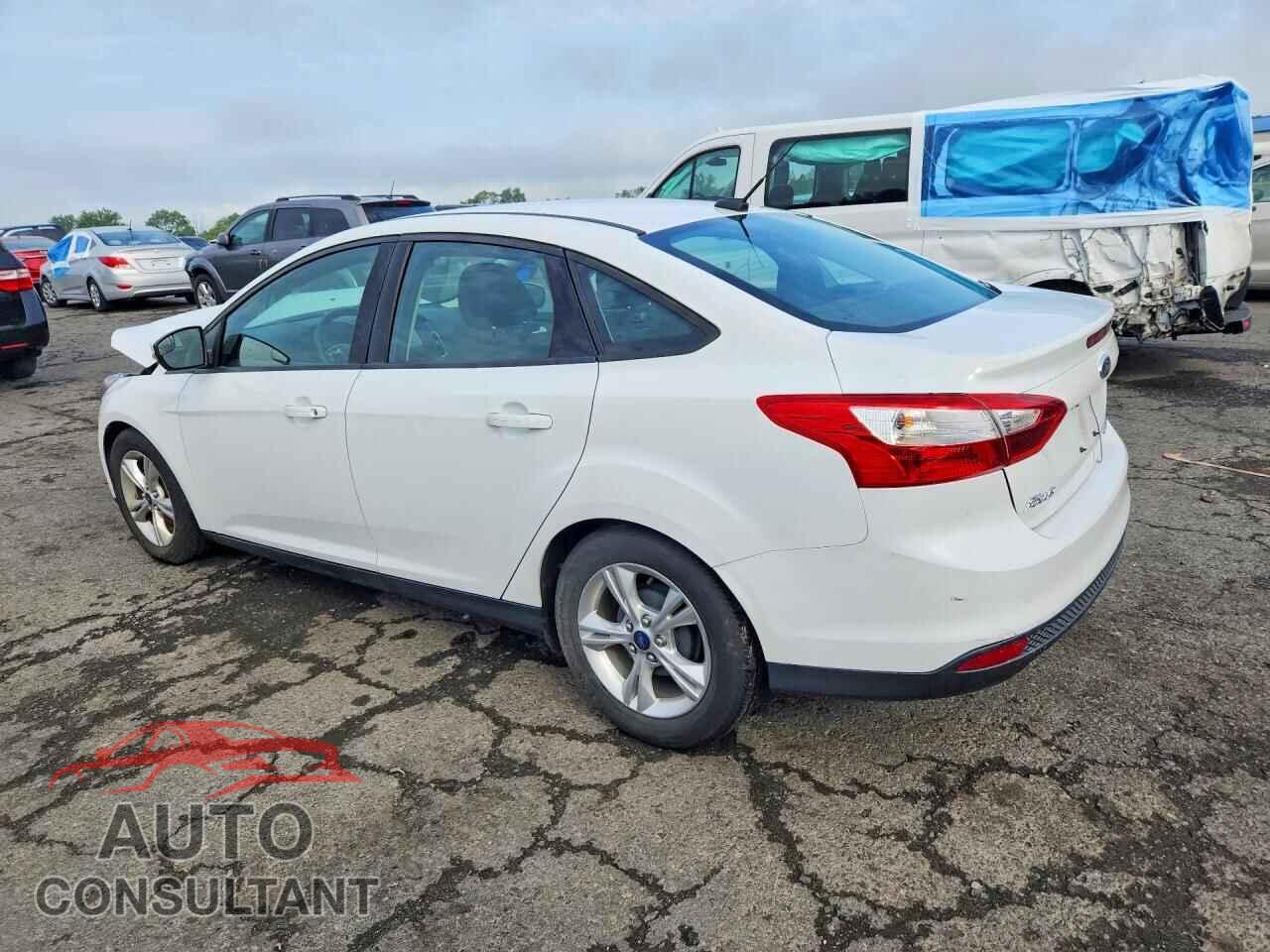 FORD FOCUS 2014 - 1FADP3F28EL211790
