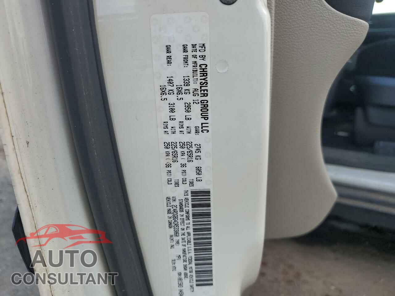 DODGE CARAVAN 2013 - 2C4RDGBG4DR533060