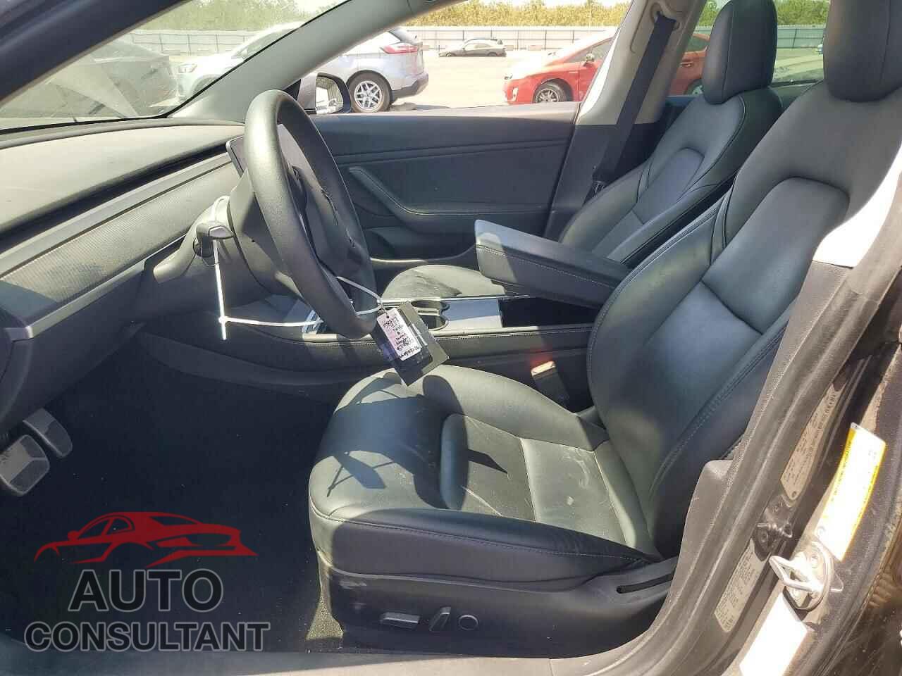 TESLA MODEL 3 2021 - 5YJ3E1EB5MF874835