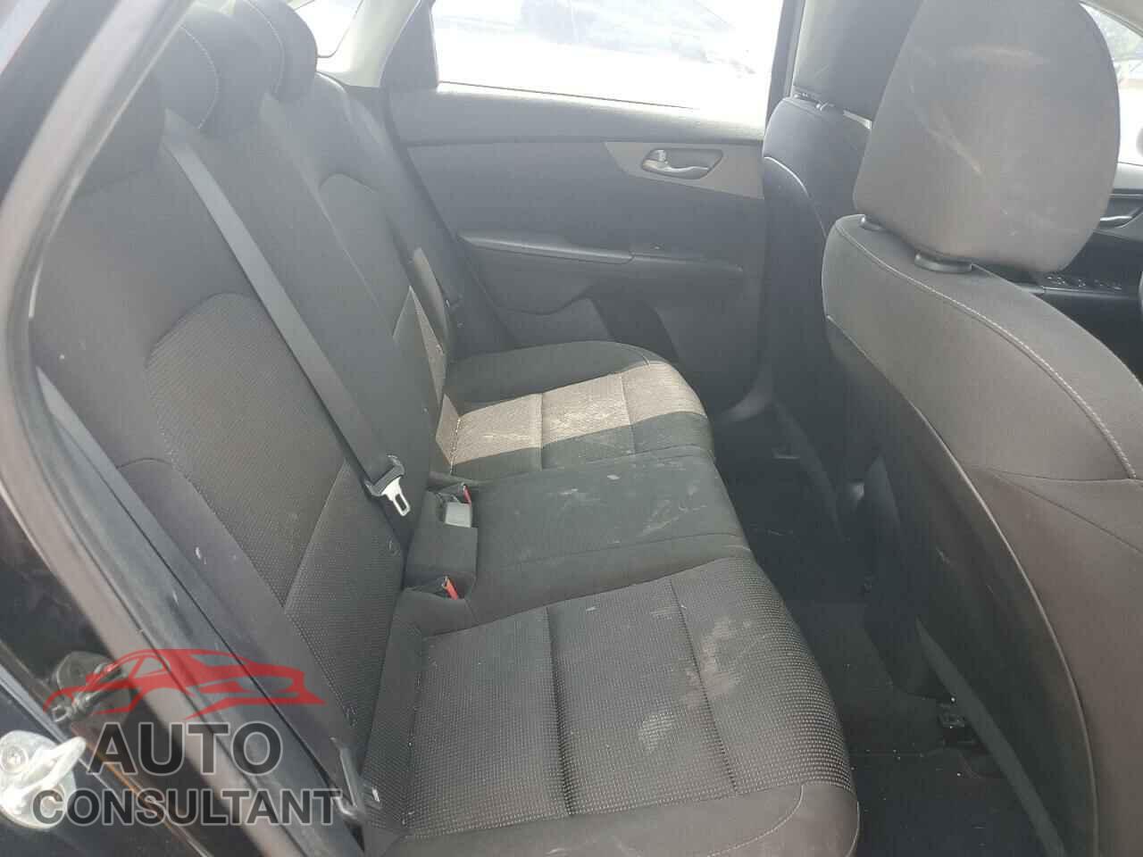 KIA FORTE 2019 - 3KPF24AD7KE124077