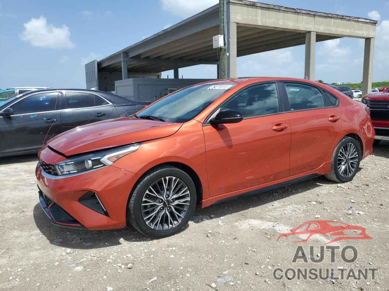 KIA FORTE 2023 - 3KPF54AD1PE576928