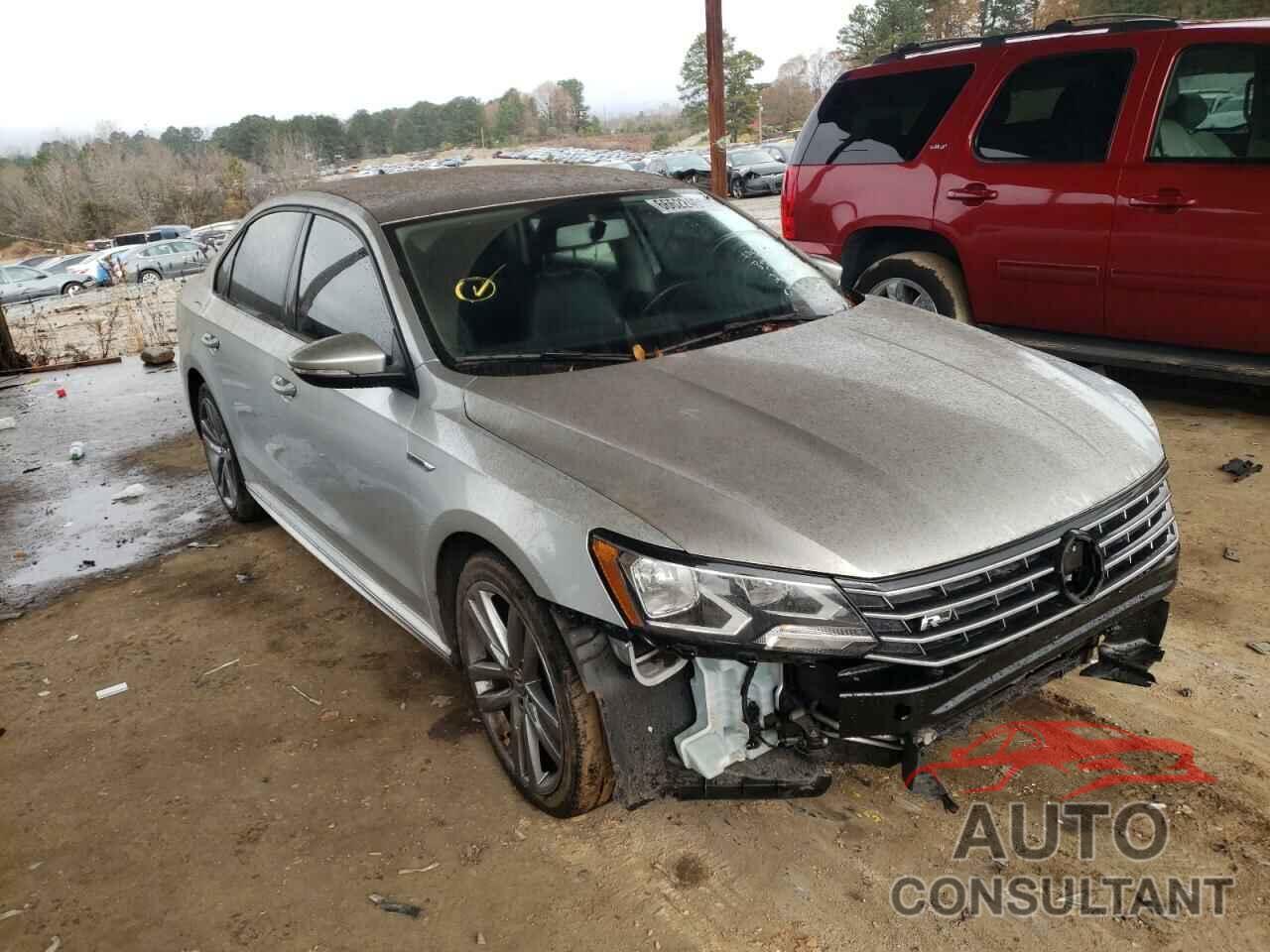 VOLKSWAGEN PASSAT 2018 - 1VWAA7A36JC027669