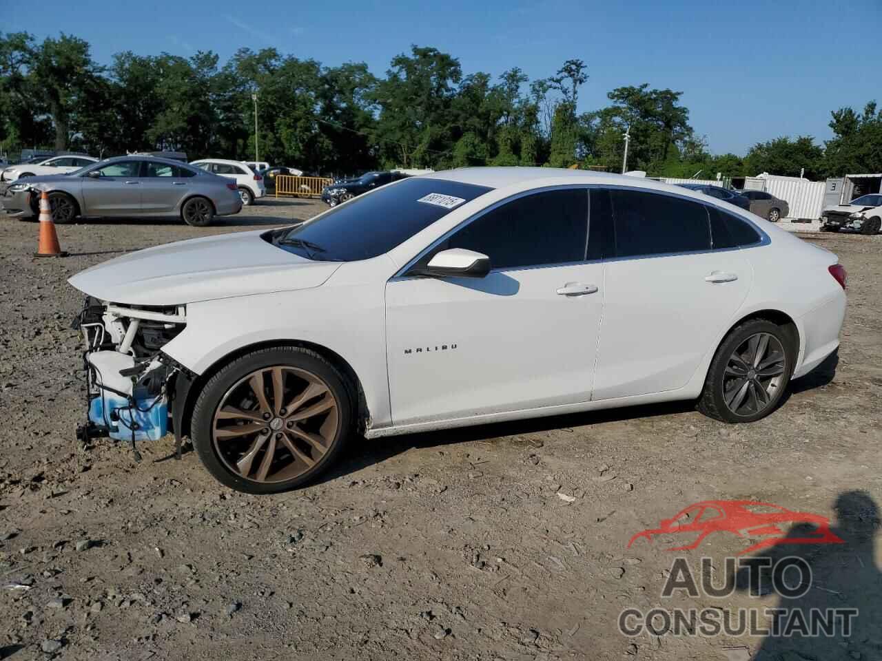 CHEVROLET MALIBU 2021 - 1G1ZD5ST4MF024703