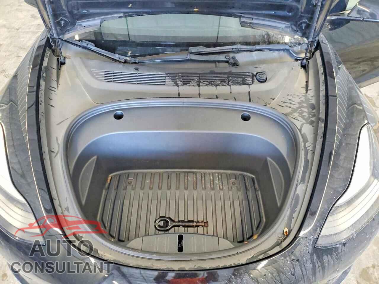 TESLA MODEL 3 2023 - 5YJ3E1EA4PF436402