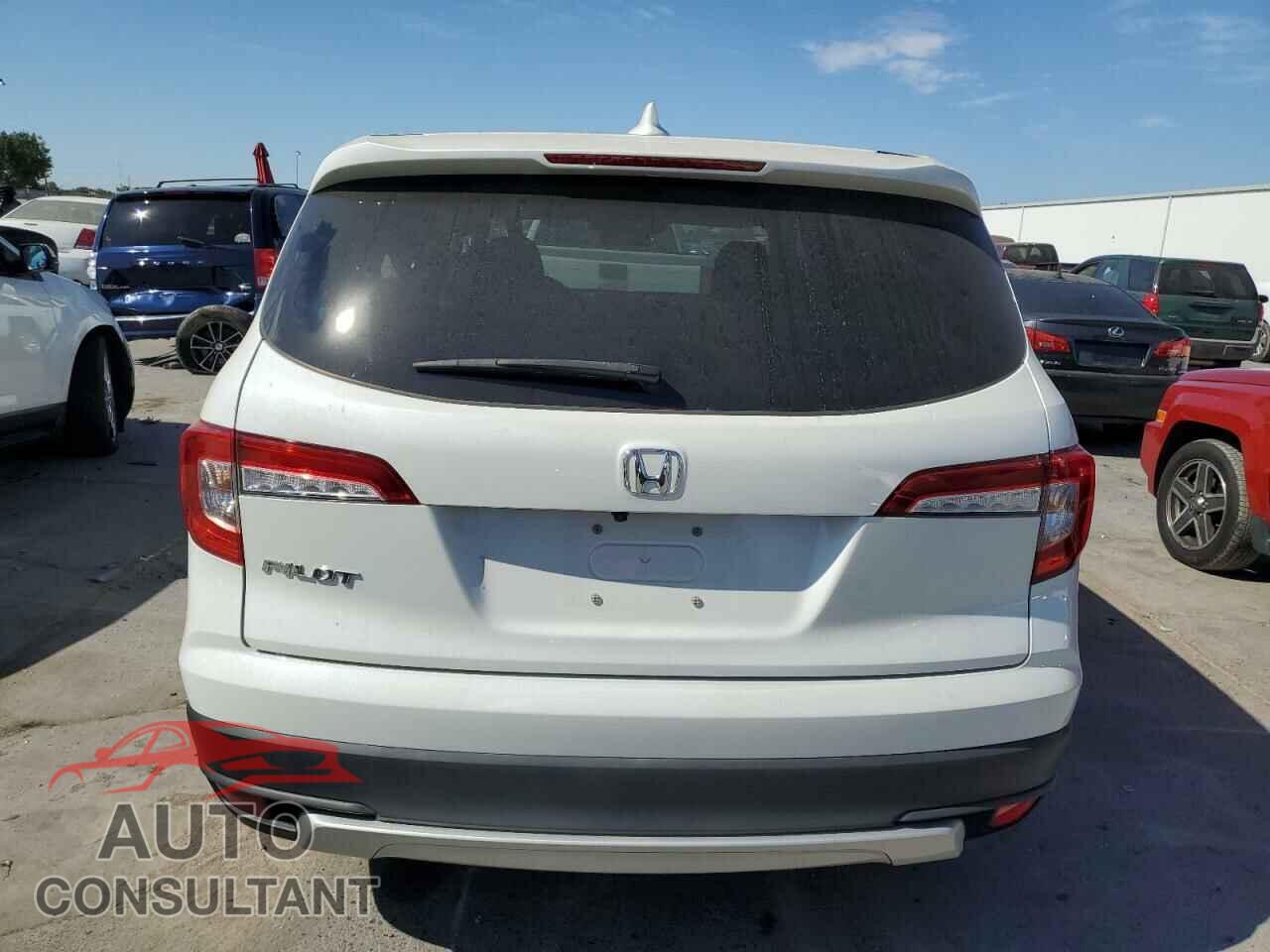 HONDA PILOT 2021 - 5FNYF5H36MB025523