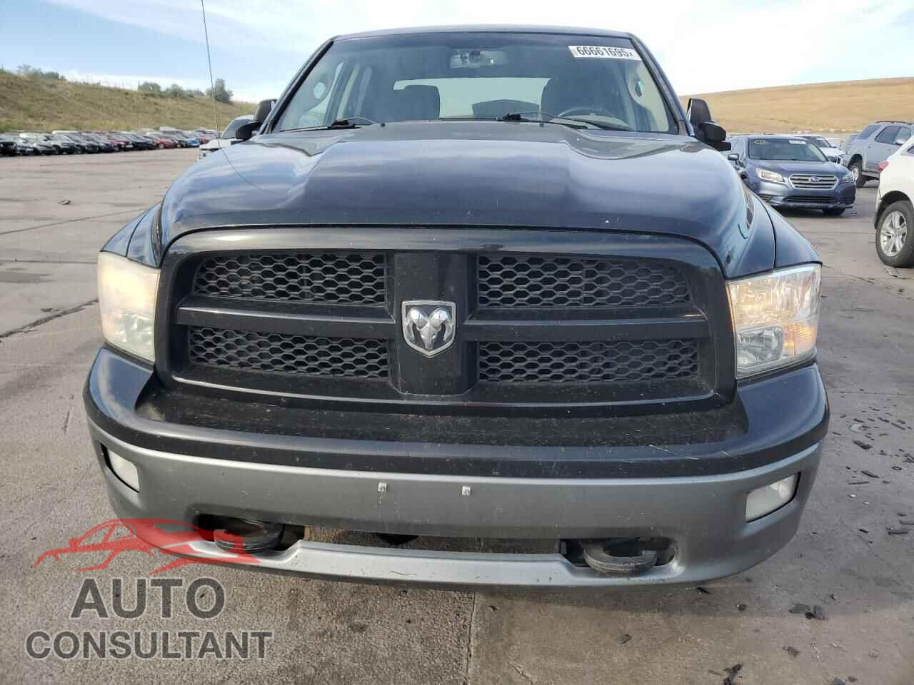 DODGE RAM 1500 2012 - 1C6RD7LT4CS308010