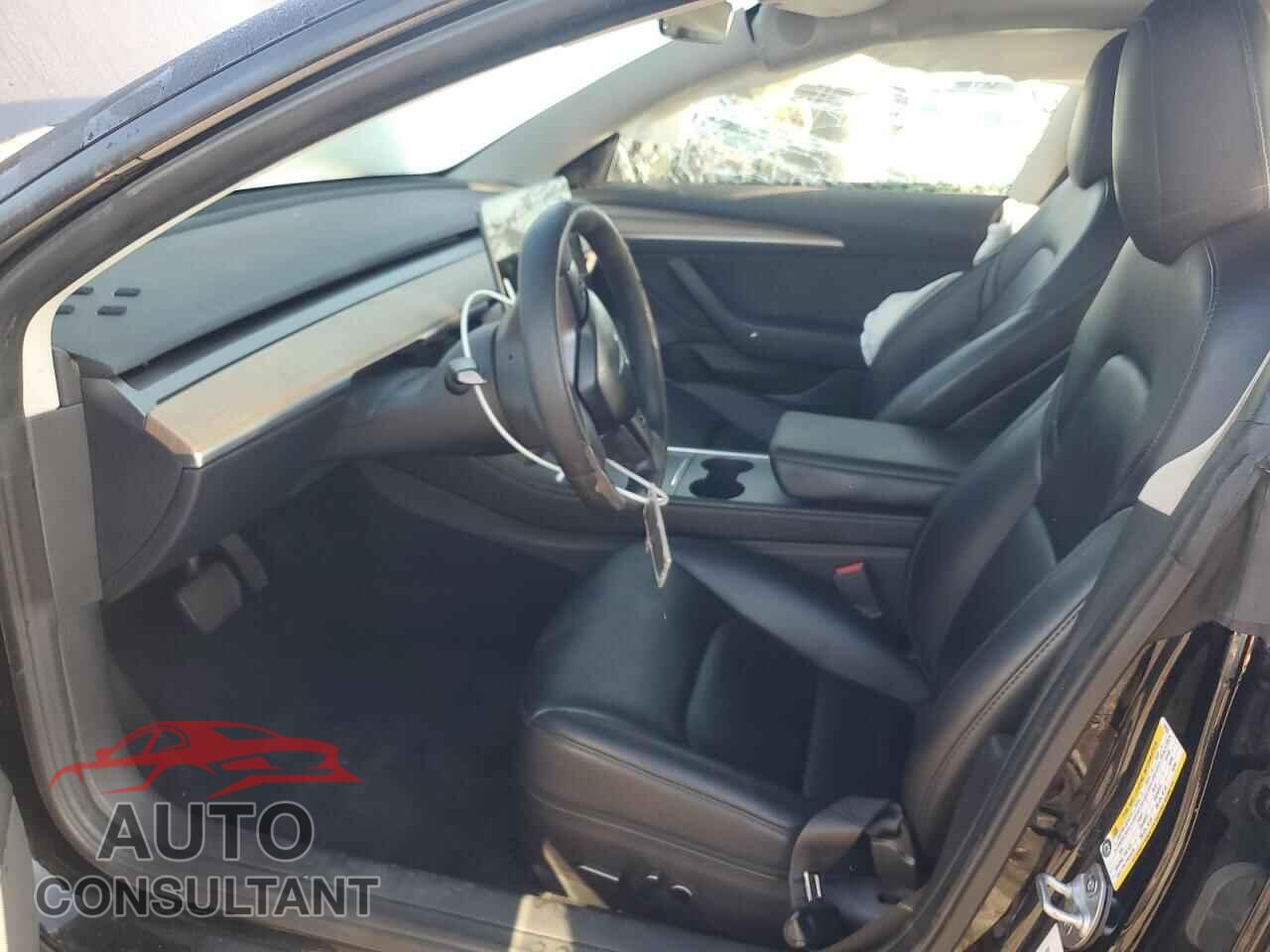 TESLA MODEL 3 2022 - 5YJ3E1EA2NF288523