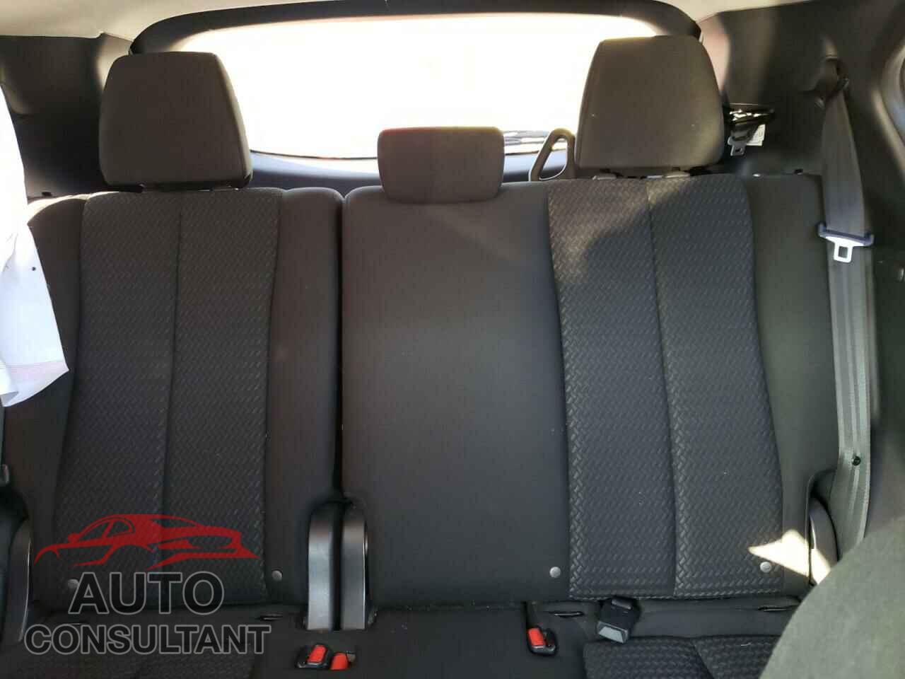 MITSUBISHI ECLIPSE 2022 - JA4ATVAA5NZ002727