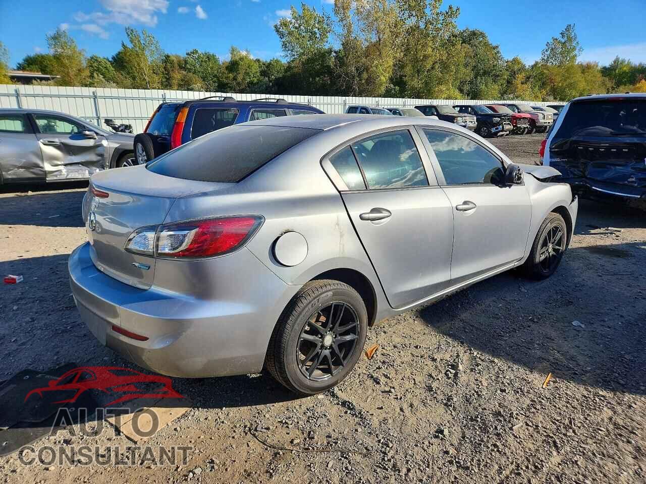 MAZDA 3 2013 - JM1BL1UP6D1789882