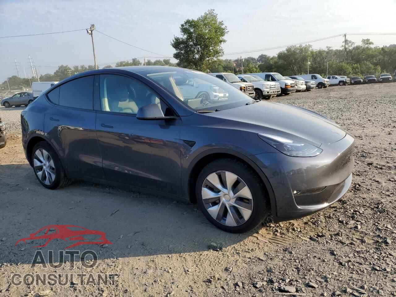 TESLA MODEL Y 2023 - 7SAYGDEE2PF845232