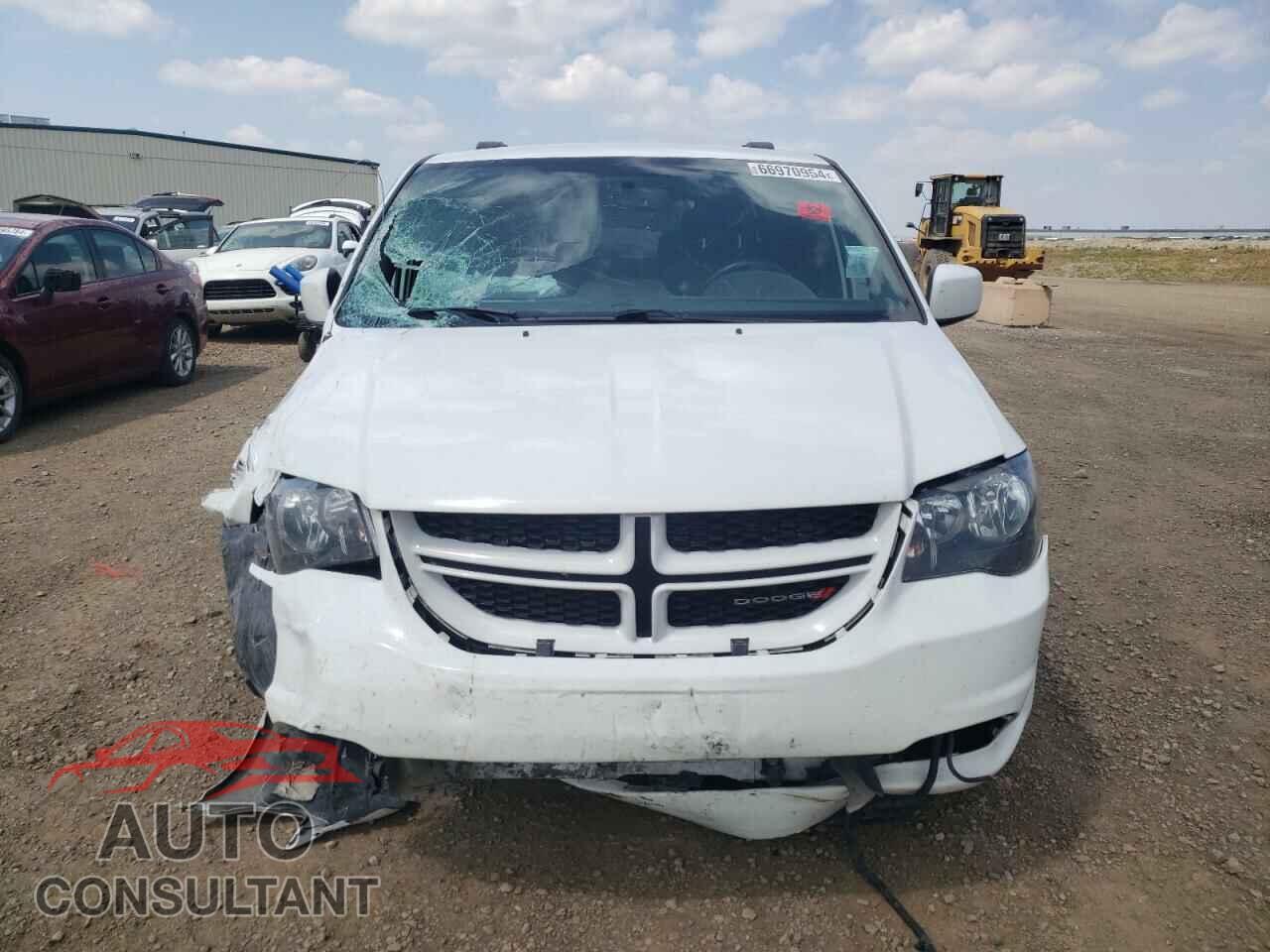 DODGE CARAVAN 2017 - 2C4RDGEG1HR555650