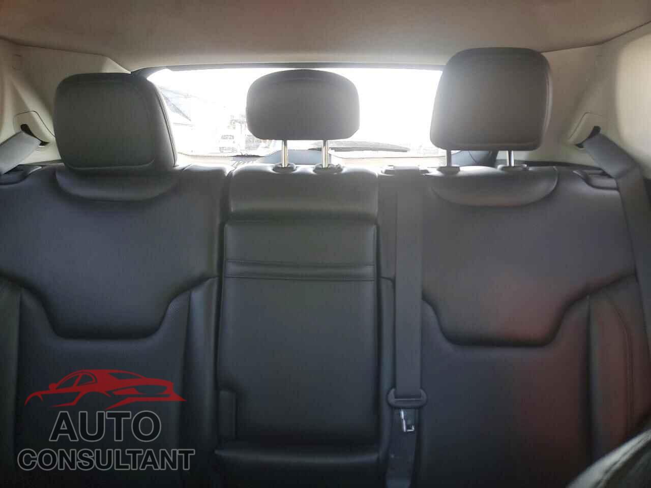 JEEP COMPASS 2018 - 3C4NJDCB5JT456300