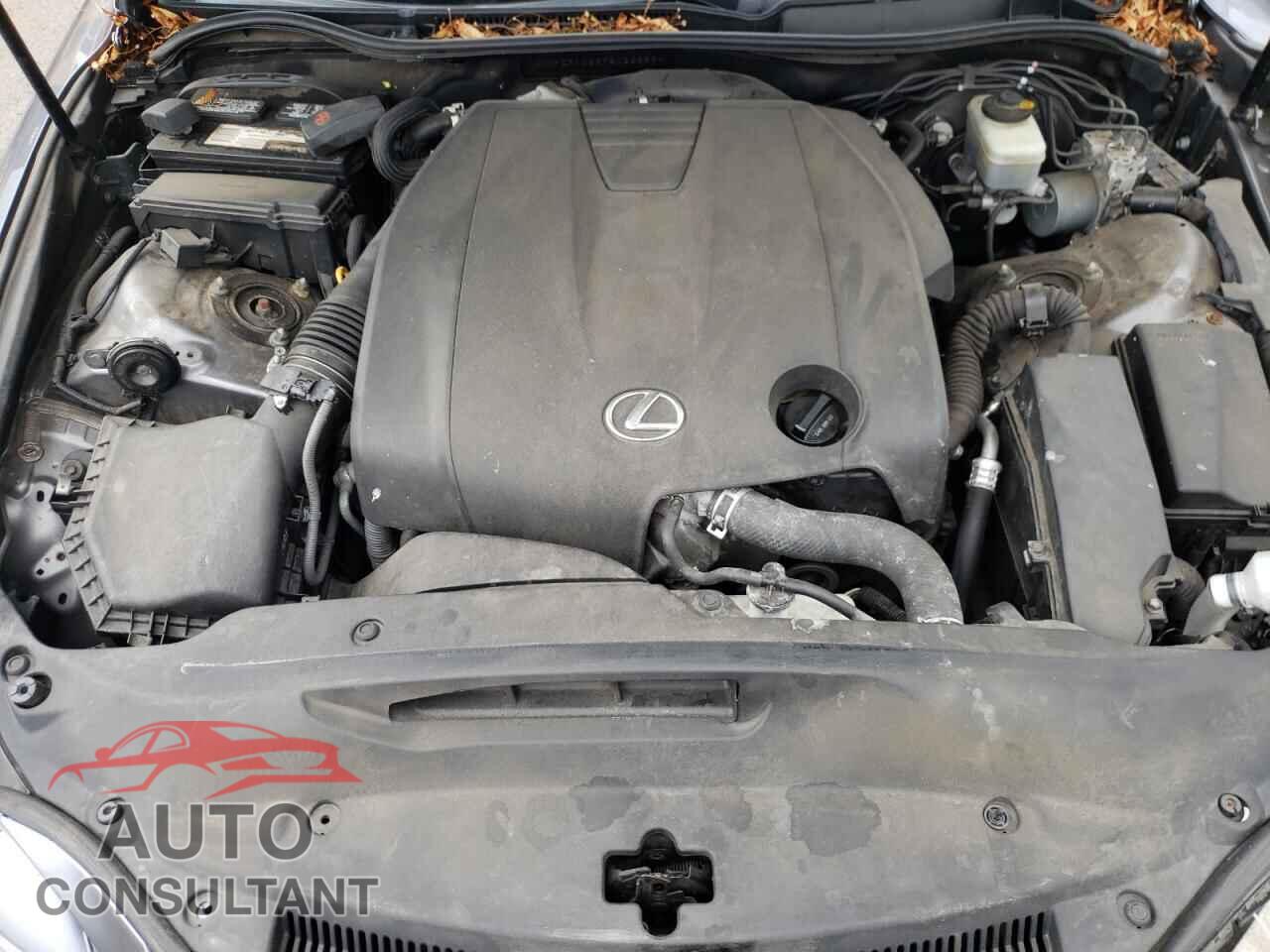 LEXUS IS 2015 - JTHCF1D28F5026899