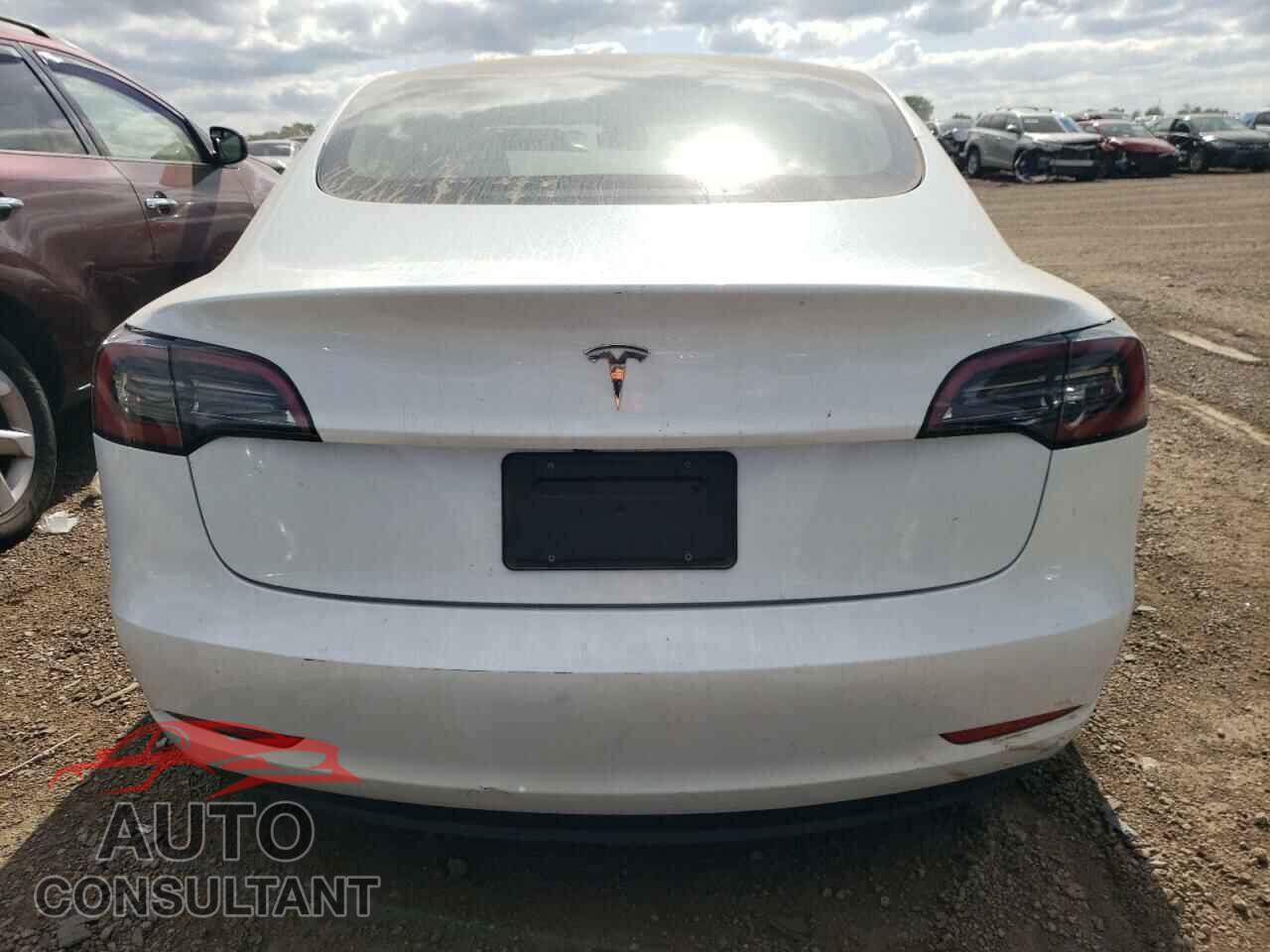 TESLA MODEL 3 2023 - 5YJ3E1EA7PF656715