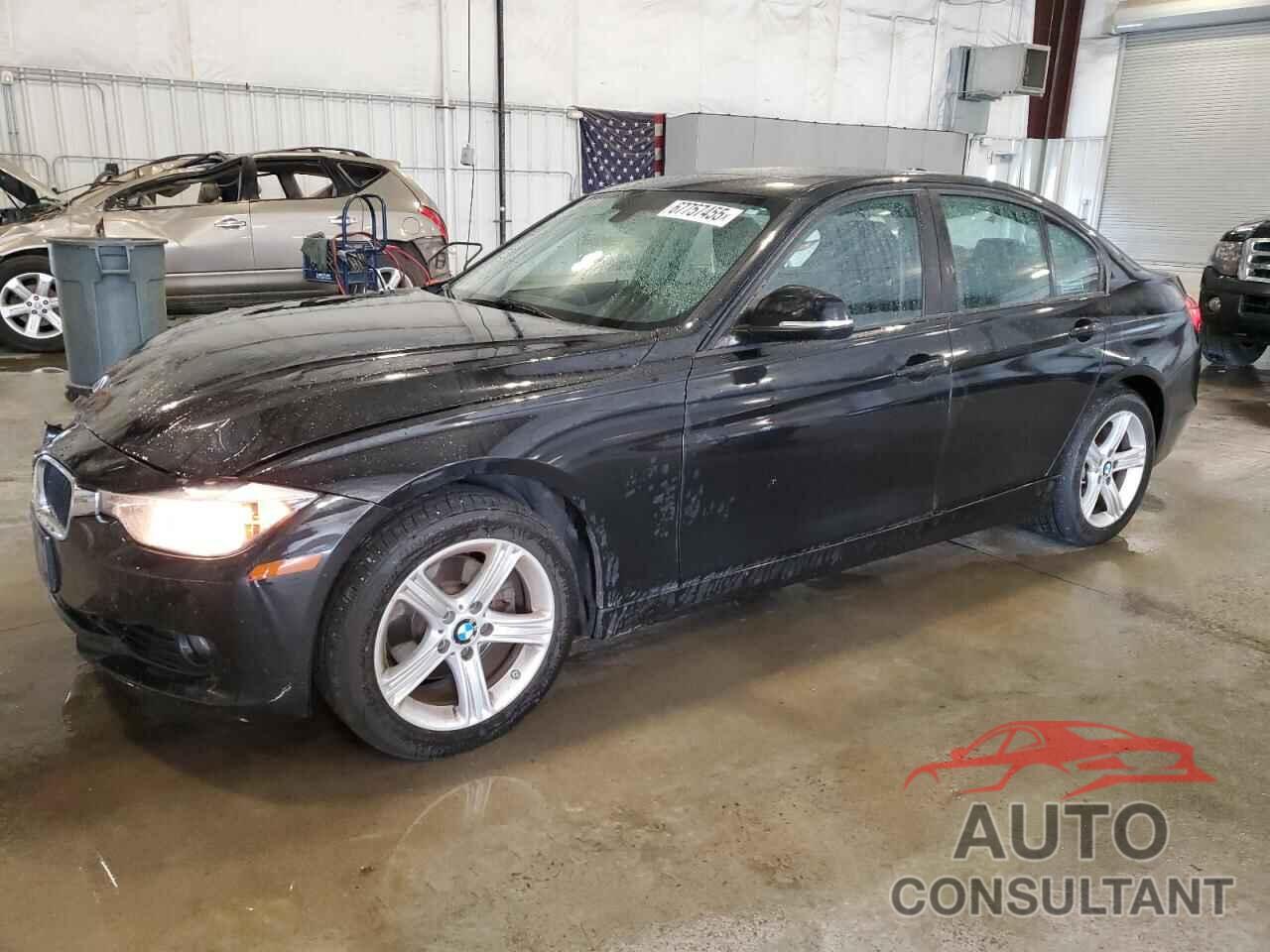 BMW 3 SERIES 2013 - WBA3B5G53DNS04206