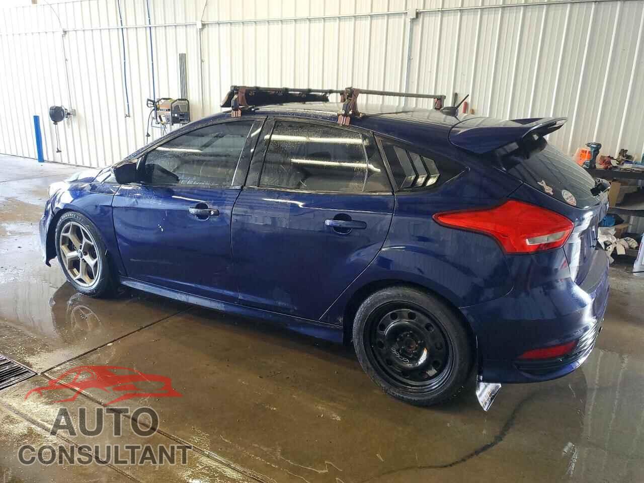 FORD FOCUS 2016 - 1FADP3L93GL219574