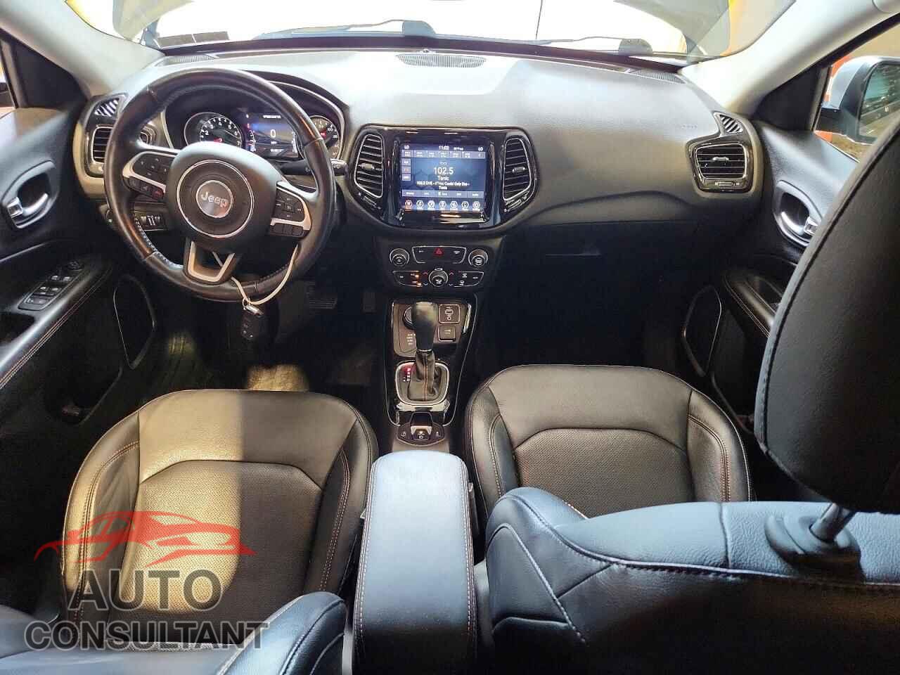 JEEP COMPASS 2020 - 3C4NJDCB5LT150393