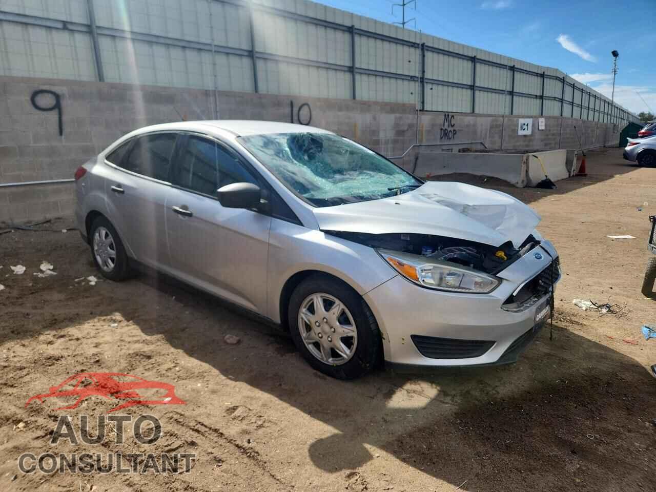 FORD FOCUS 2017 - 1FADP3E20HL258057