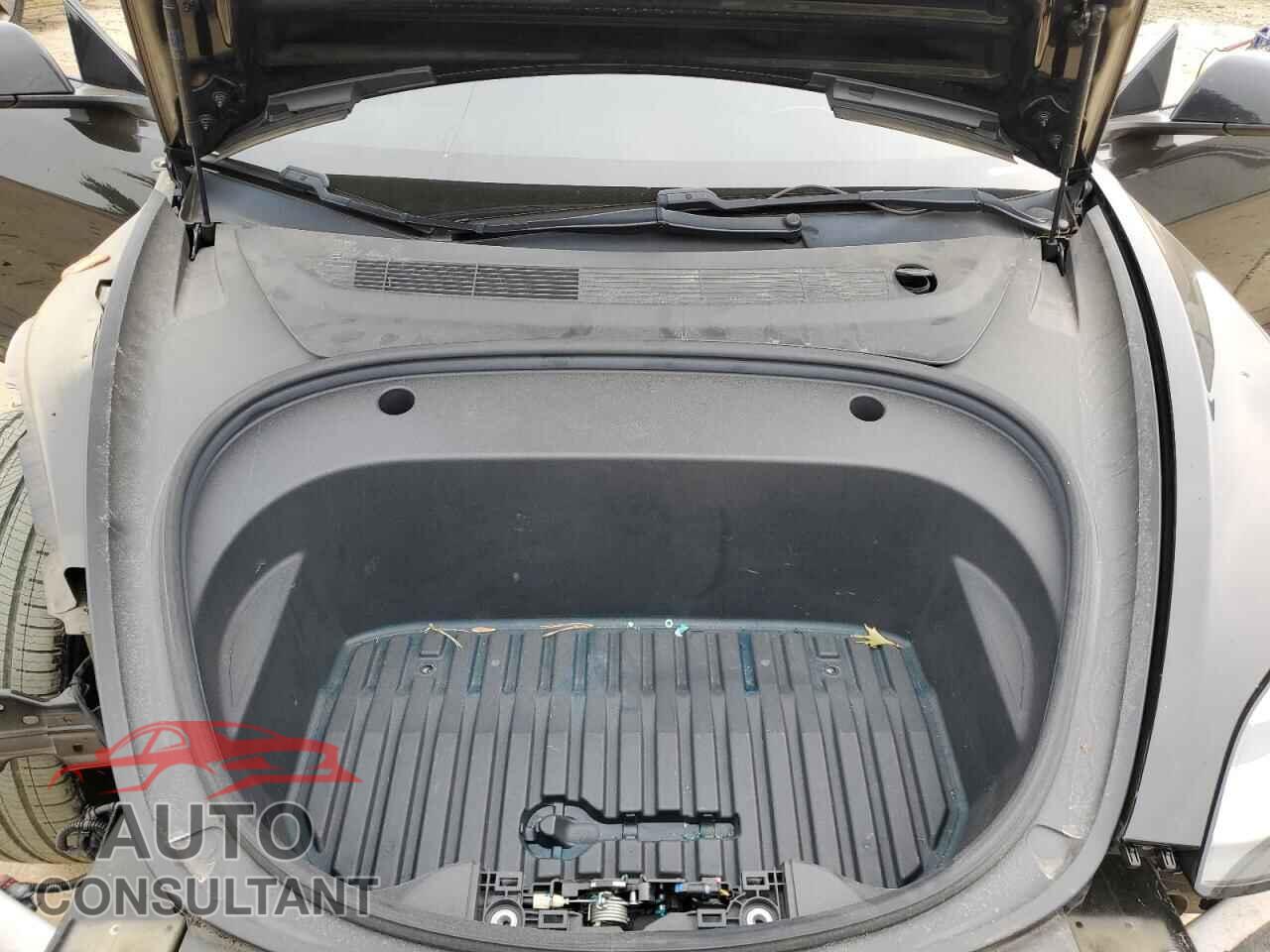 TESLA MODEL 3 2021 - 5YJ3E1EA5MF053256