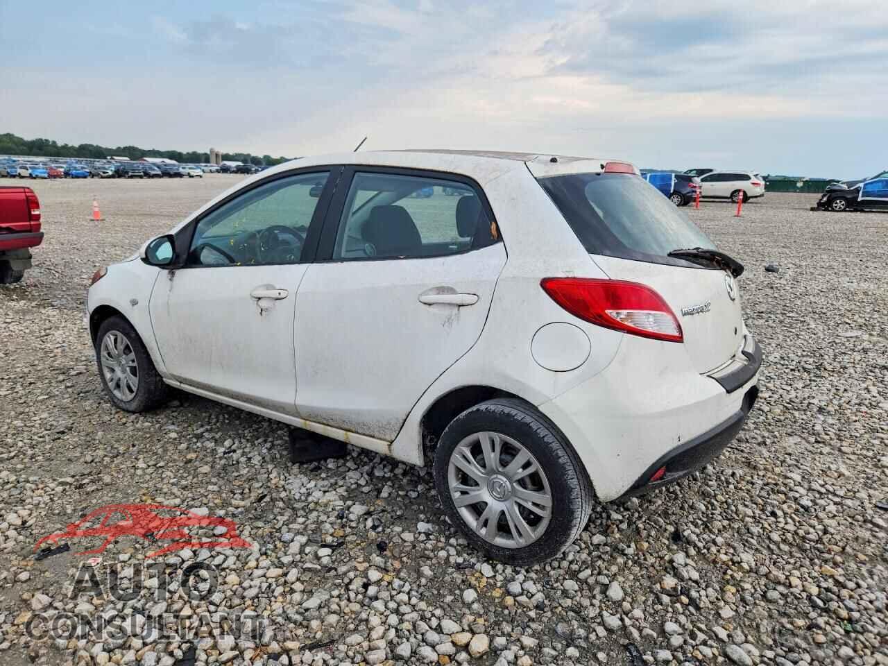 MAZDA 2 2014 - JM1DE1KZ4E0178392