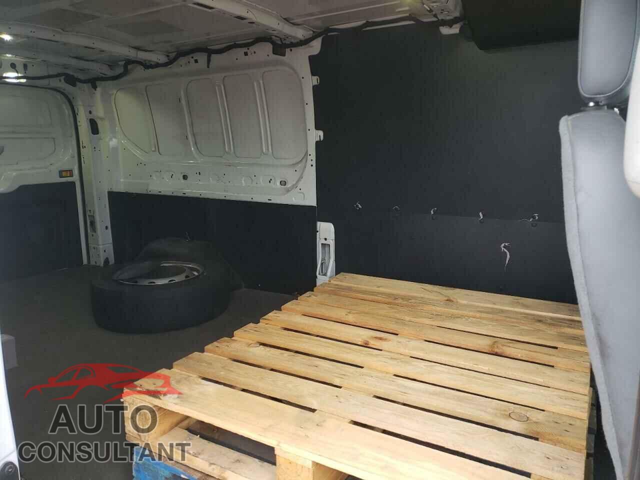 FORD TRANSIT CO 2017 - 1FTYE2YM7HKB37511