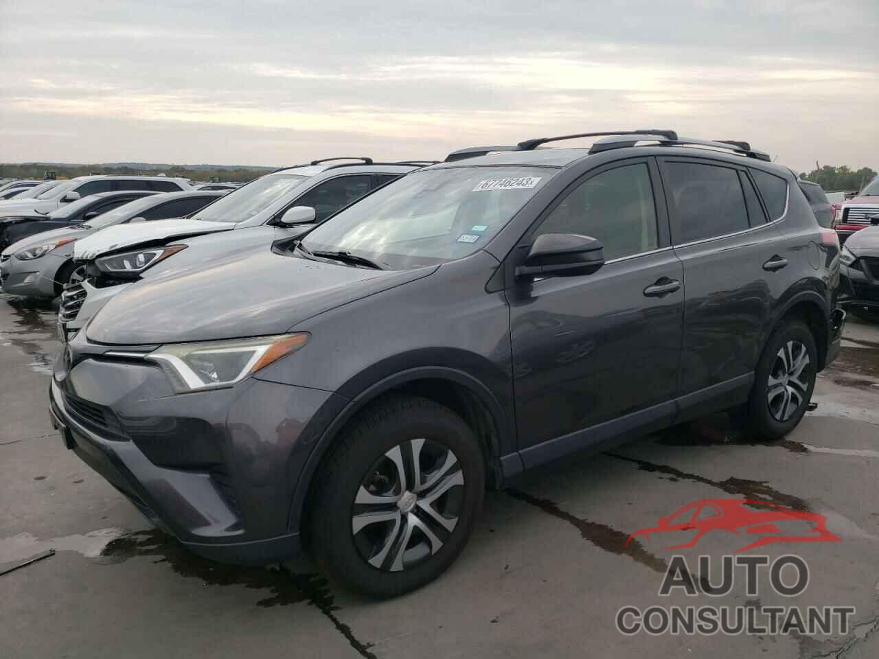 TOYOTA RAV4 2017 - JTMZFREV5HJ701170