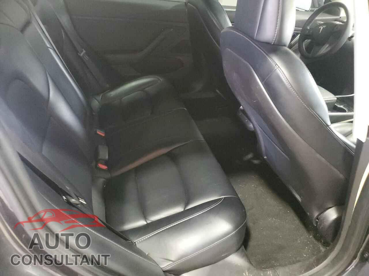 TESLA MODEL 3 2019 - 5YJ3E1EA9KF435397