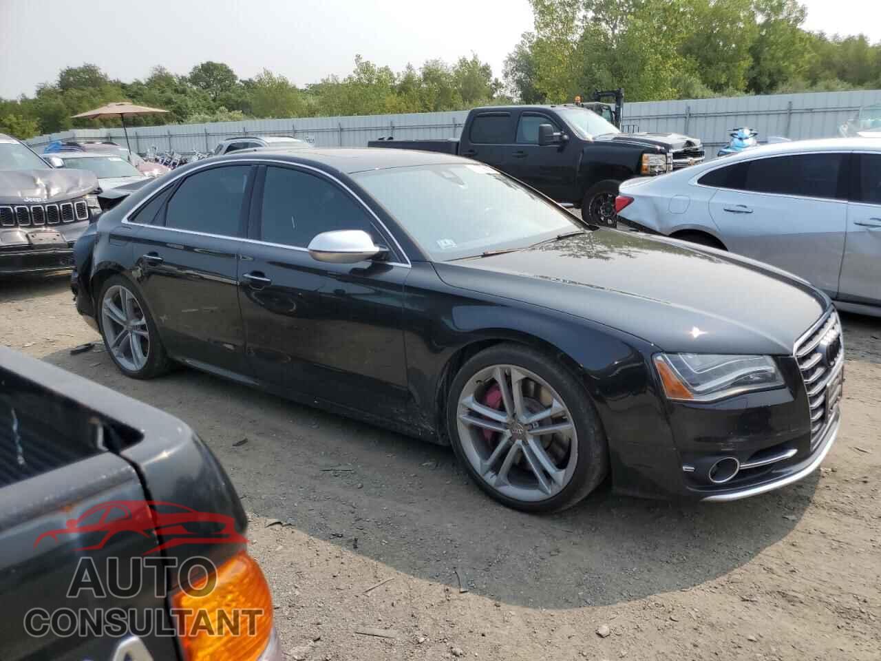 AUDI S8 2014 - WAUD2AFD0EN012930