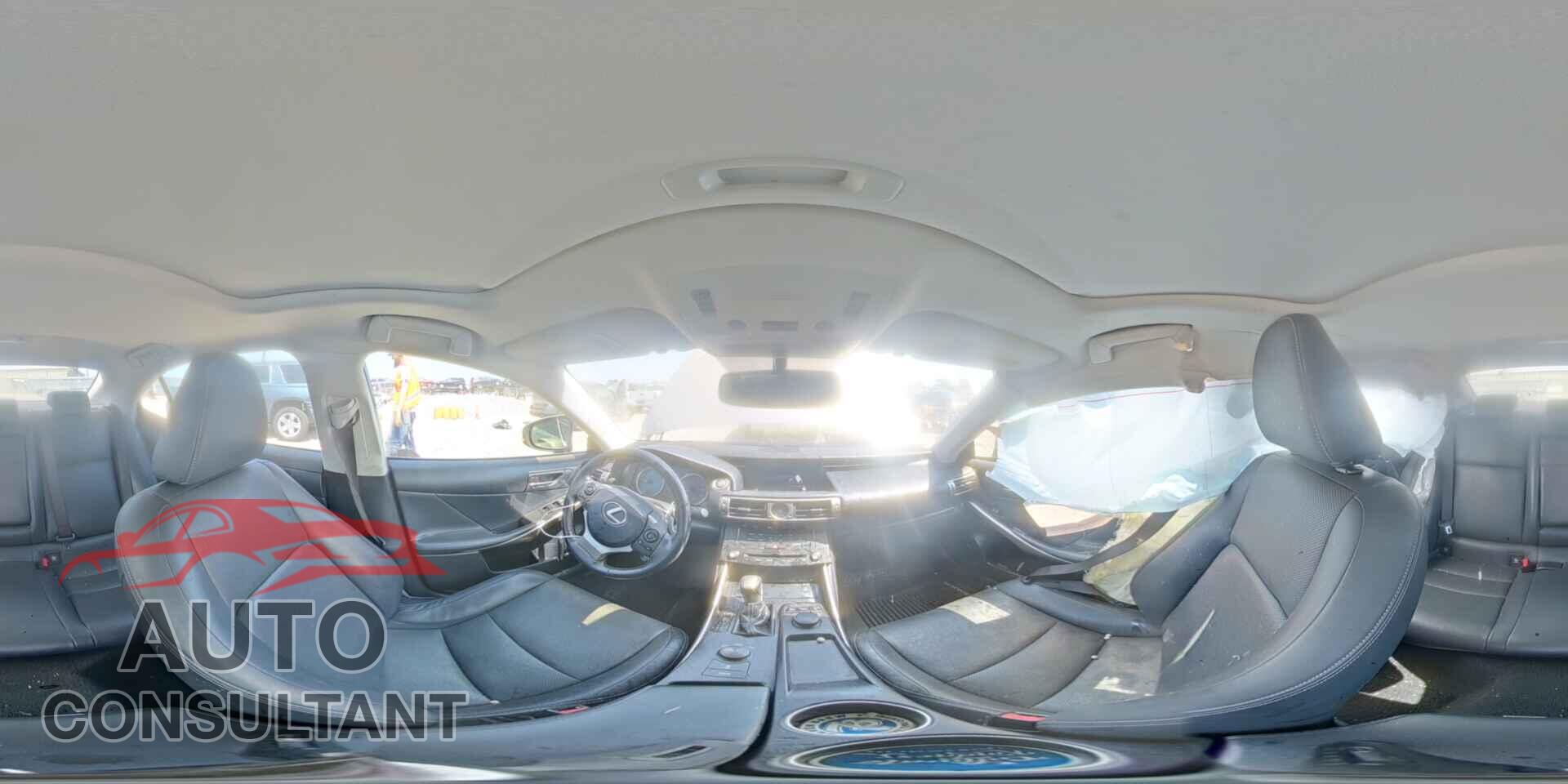 LEXUS IS 2015 - JTHCF1D21F5018384