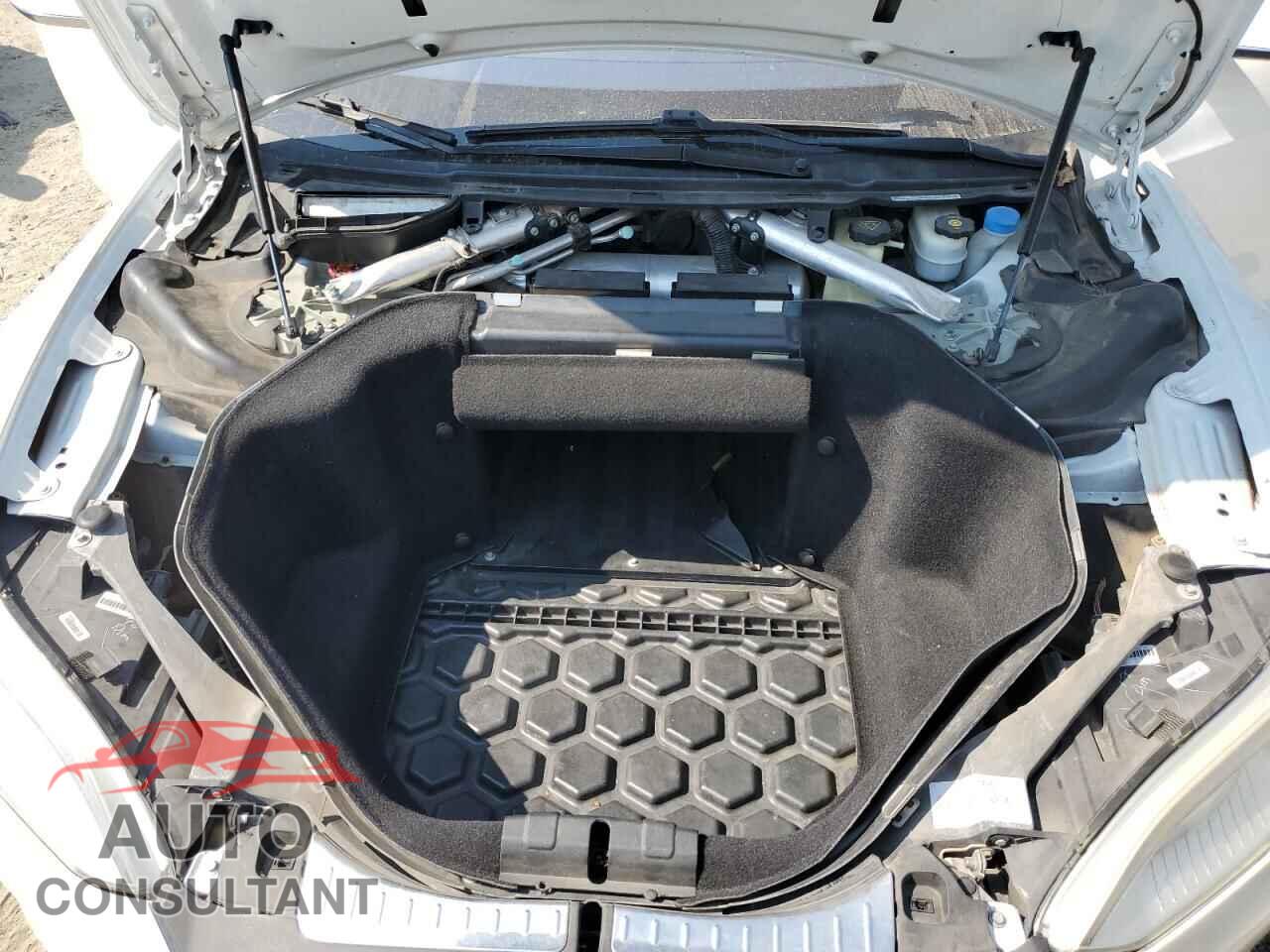 TESLA MODEL S 2013 - 5YJSA1CN2DFP08891