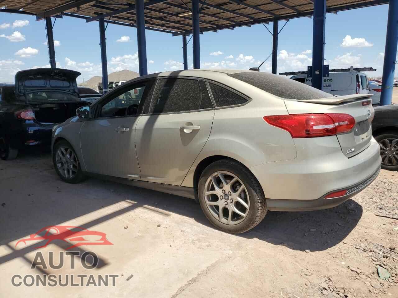 FORD FOCUS 2015 - 1FADP3F20FL336090