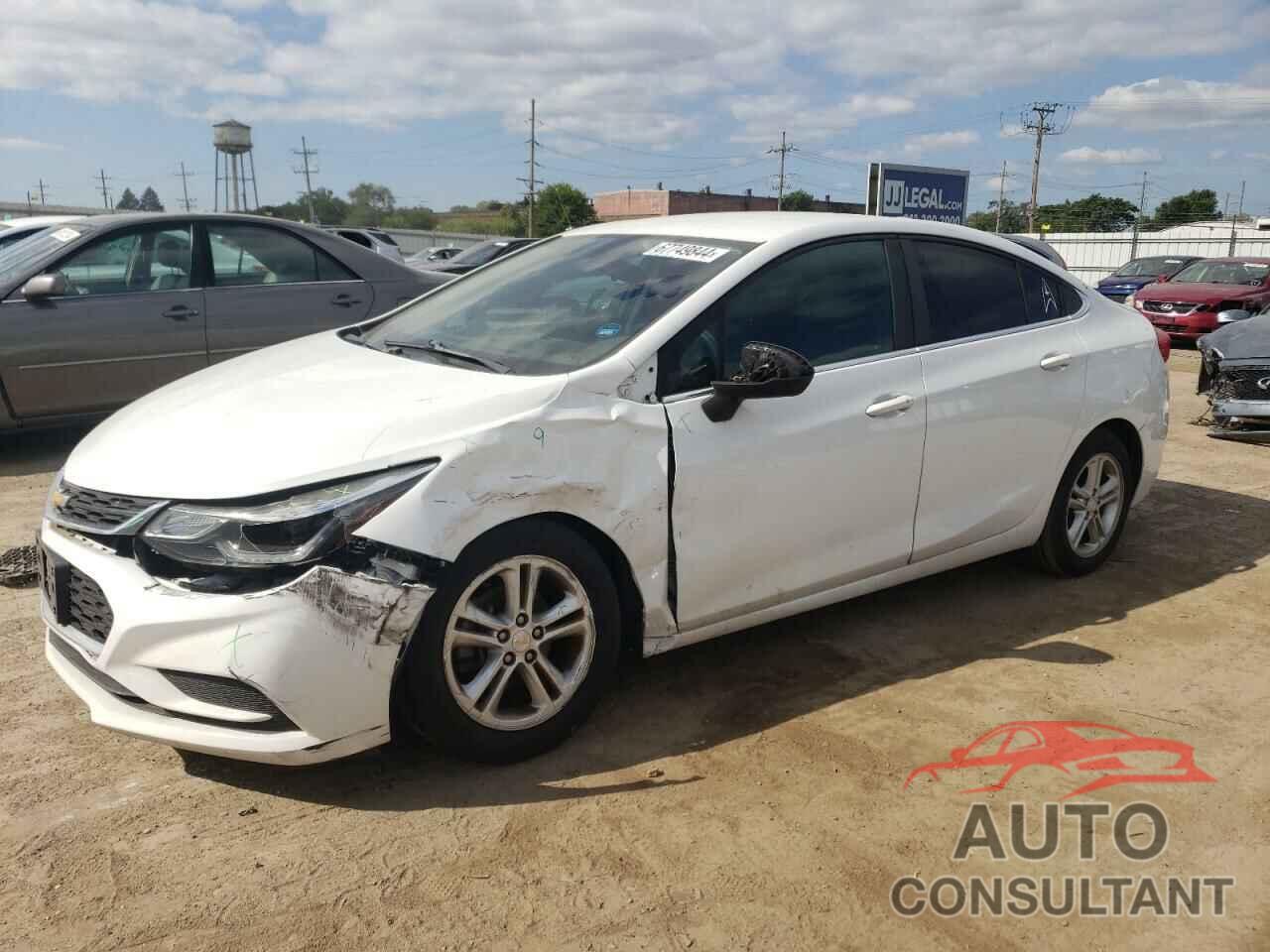 CHEVROLET CRUZE 2018 - 1G1BE5SMXJ7124303