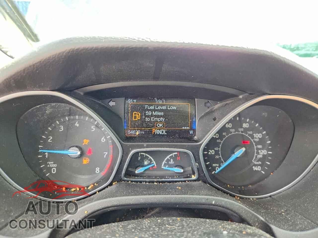 FORD FOCUS 2017 - 1FADP3F21HL229388