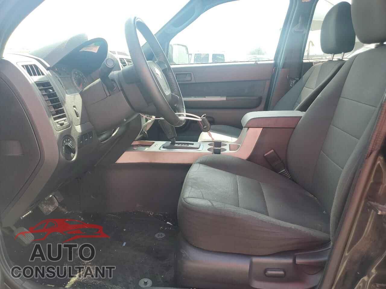 FORD ESCAPE 2011 - 1FMCU0D71BKA37764