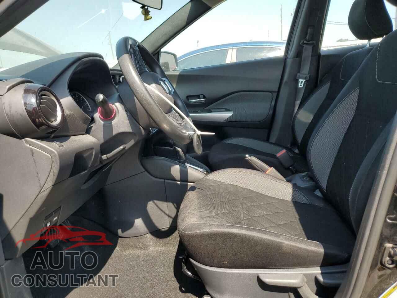 NISSAN KICKS 2019 - 3N1CP5CU3KL524529
