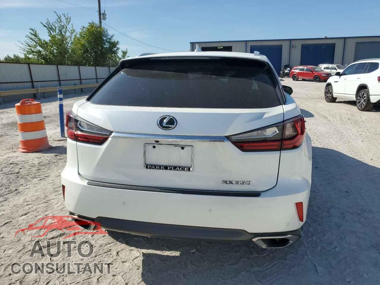 LEXUS ES300 2018 - 2T2ZZMCA7KC148952