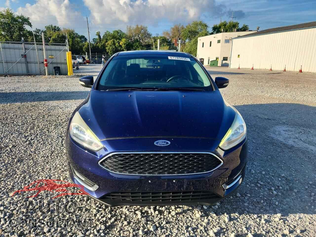 FORD FOCUS 2017 - 1FADP3J21HL253374