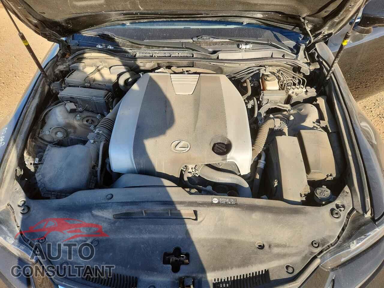LEXUS IS 2017 - JTHCE1D25H5013971