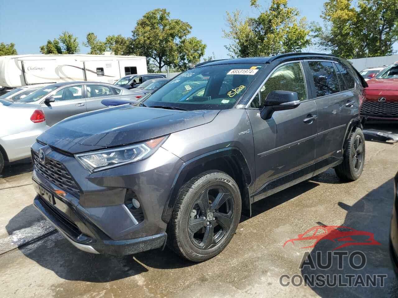 TOYOTA RAV4 2020 - JTMEWRFV8LJ037646