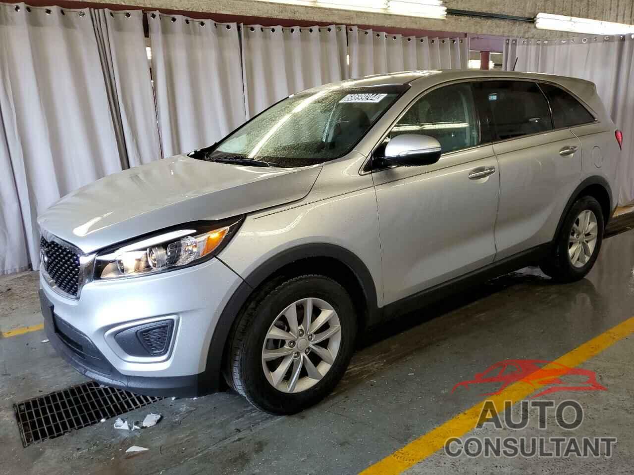 KIA SORENTO 2018 - 5XYPG4A30JG351304