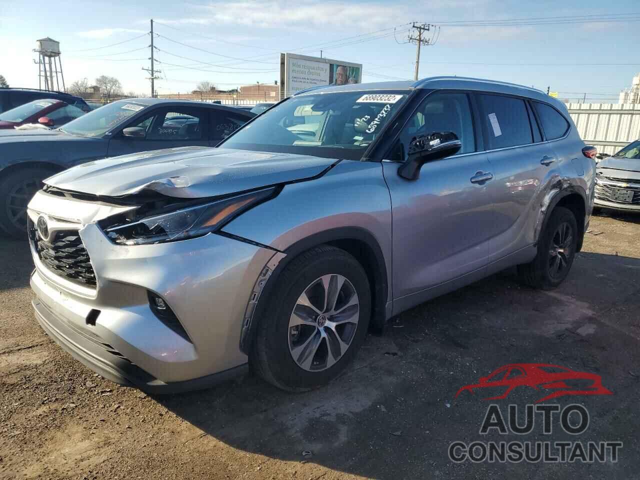 TOYOTA HIGHLANDER 2021 - 5TDGZRBH0MS529866