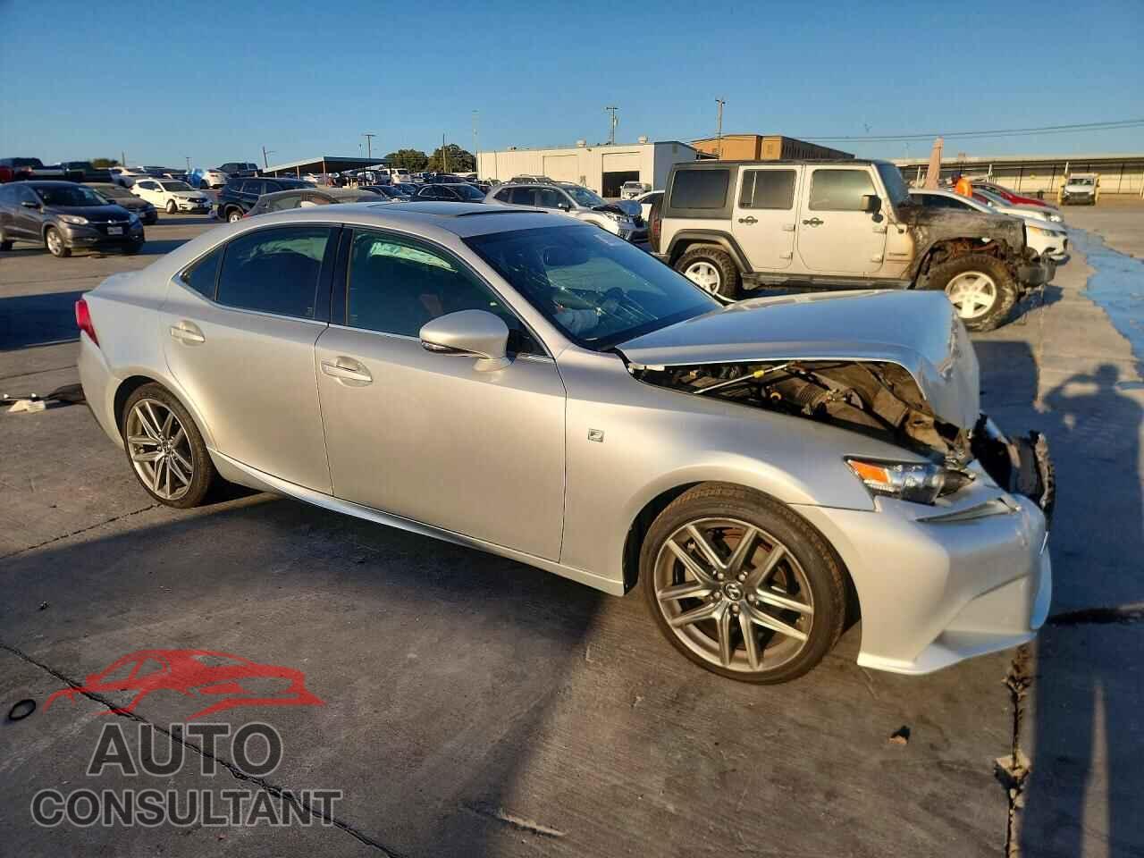 LEXUS IS 2015 - JTHBF1D26F5059136