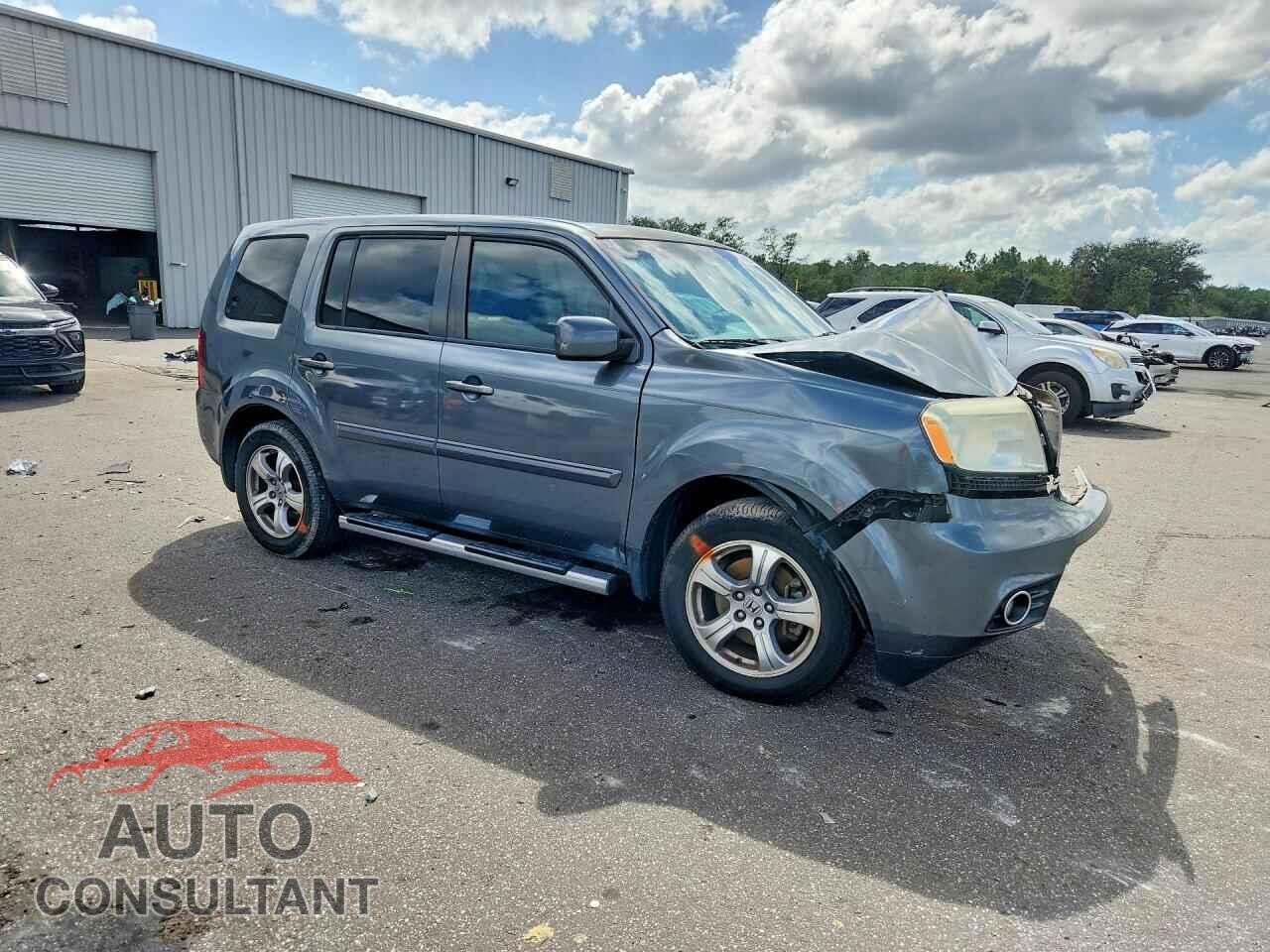 HONDA PILOT 2013 - 5FNYF3H57DB007084